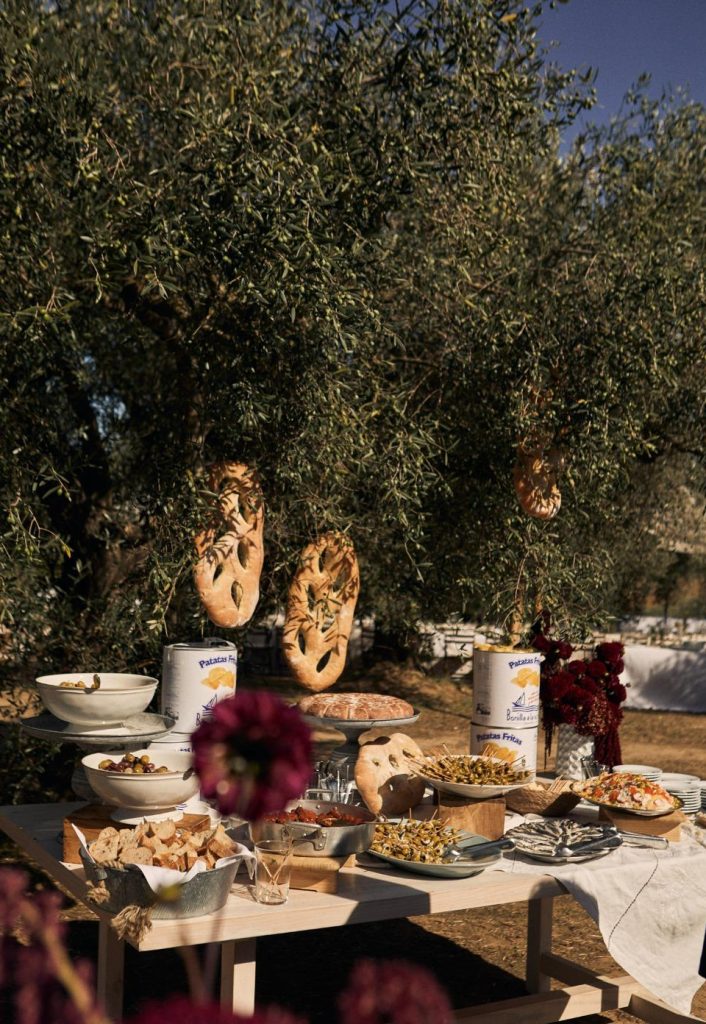 A Vermouth Bar Among the Olive Trees
